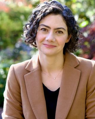 professor farbstein headshot