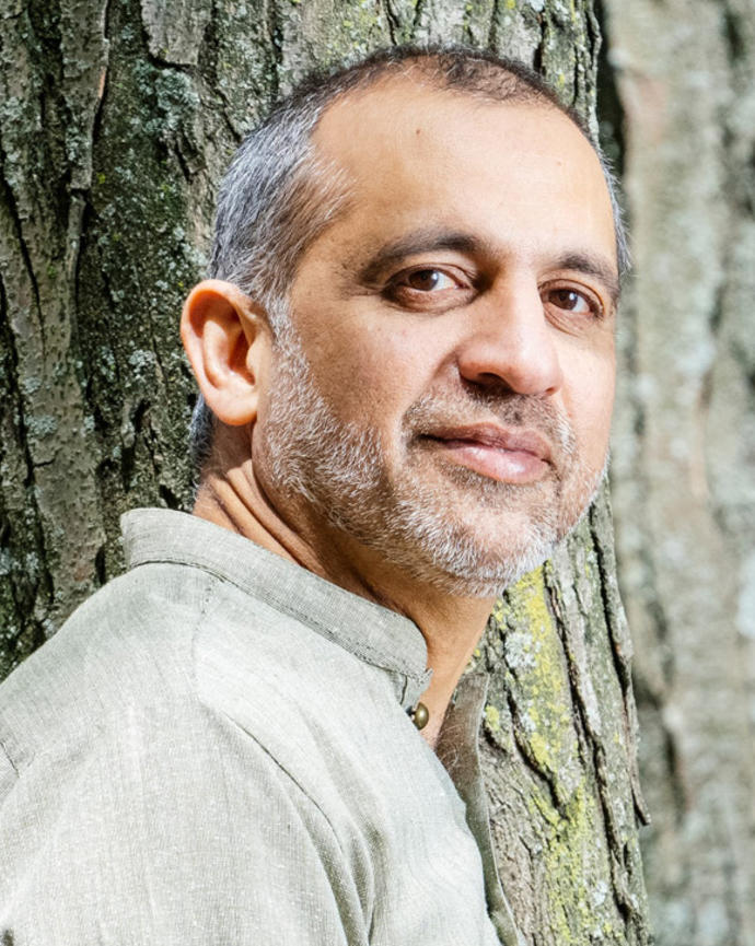 Asim Khwaja Headshot
